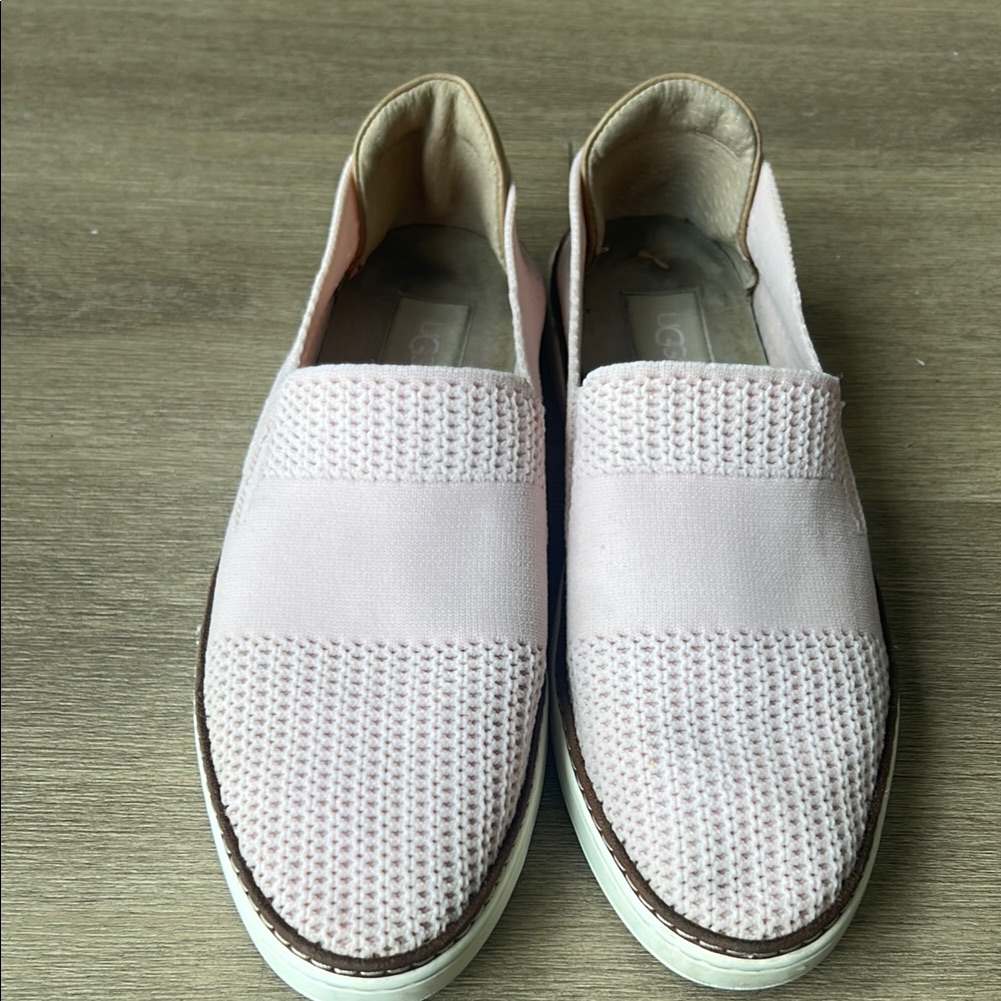 Ugg Sammy Pink Knit Moccasins Women’s Size 10 / 26.5 Cm